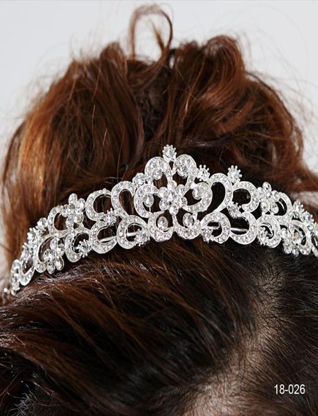 

18026 hair tiaras in stock 2019 diamond rhinestone wedding crown hair band tiara bridal prom evening jewelry headpieces6788135, White