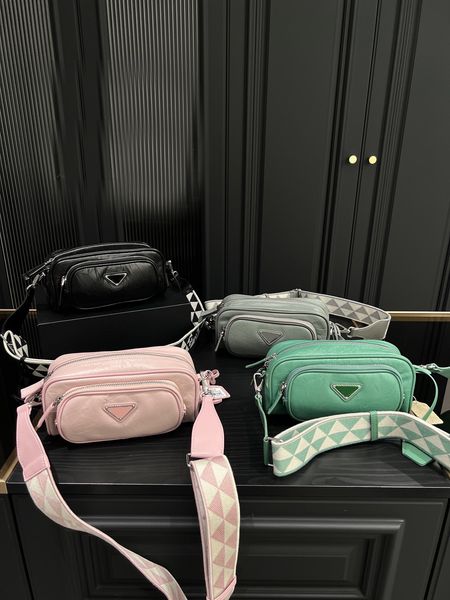 

wallets for women men designer fashion brand triangle logo 4 colors shoulder bag size 23-11cm ladies outdoor bag shopping bags, Red;black