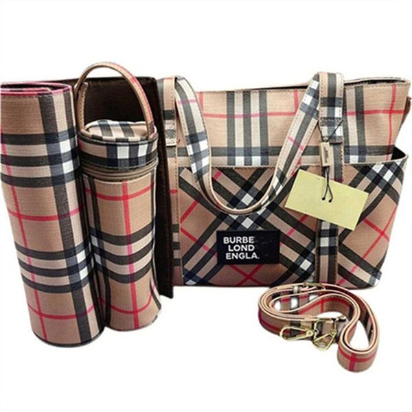 

mommy going out bag new high-end classic large capacity four seasons mother and child bag going out essential mommy bag three sets b27