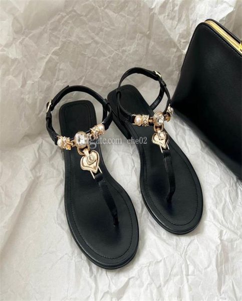 

designer cc beach shoes luxury flat sandals fashion women leather channel slides casual slippers2395204