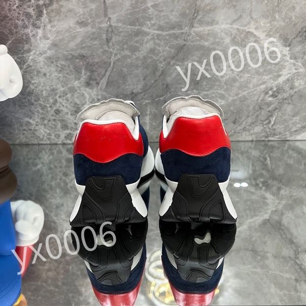 

2023 new luxury designer calfskin casual shoes reflective sneakers vintage leather trainers fashion leisure shoe platform lace-up women mens, Black