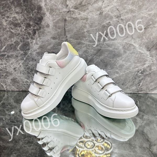 

2023 luxurys designer mens knit sneakers designer oversize sneaker light rubber sole trainers womens size 35-46, Black