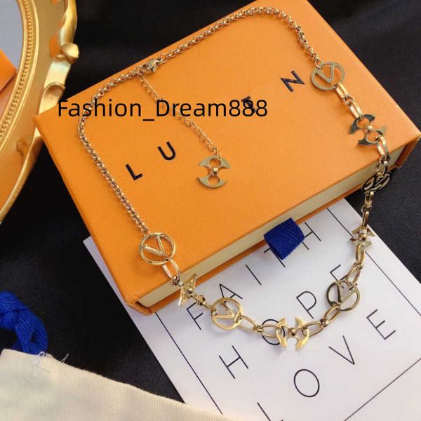 

classic designer necklaces bracelet set 18k gold plated bracelet fashion letter pendant necklace charming women love bracelet design jewelry, Black
