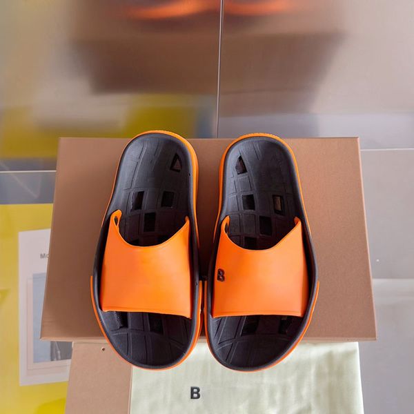 

summer bucklow slides slippers rubber slip-on sandals open toes mules luxury designer holiday flats casual couple sand shoes factory footwea, Black