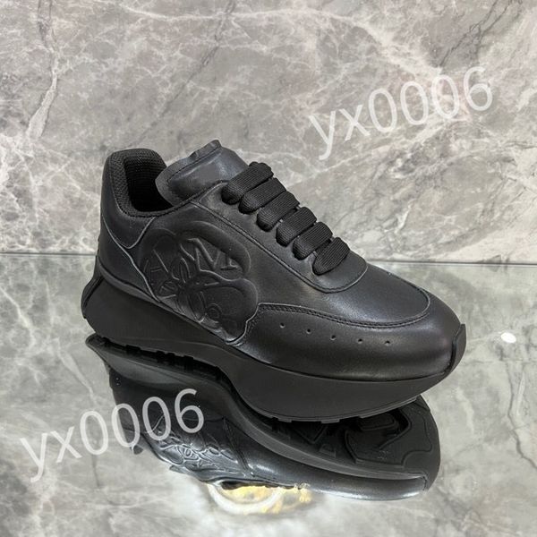 

2023 luxury designer calfskin casual shoes reflective sneakers vintage leather trainers fashion leisure shoes platform lace-up women mens sn, Black