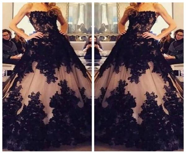 

2019 strapless black lace appliques aline prom dresses modest lace up back long vestidos de soiree customized evening party gowns7336128