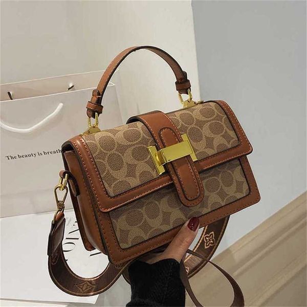 

bag 2023 new women's bag fashion network red texture small square bag small design print one shoulder crossbody bag 70% off outlet onli
