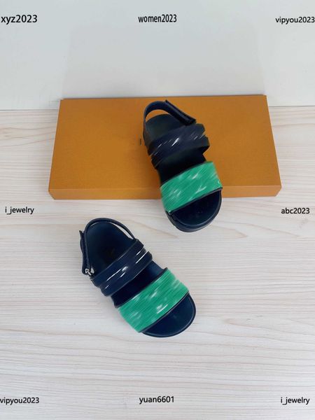 

designer kids shoes summer contrasting decoration kids sandals logo printing child slippers box packaging children's size 26-35, Black;red