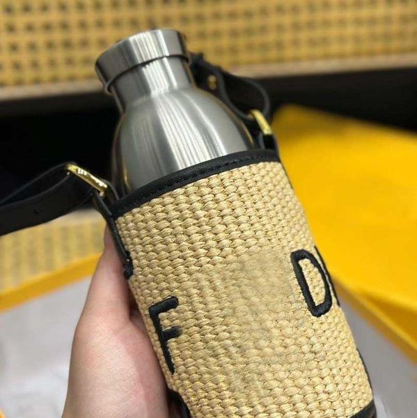 

new straw water bottle bag insulation cup cylindrical three-dimensional metal crossbody shoulder handbag single messengers purses 230628