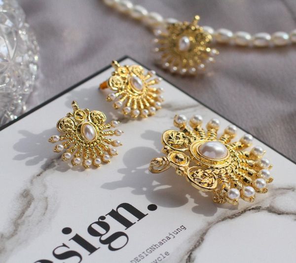 

new retro style imitation pearl open screen bird fashion brooch necklace drop 925 silver needle stud earrings ear clip suit5176449, White