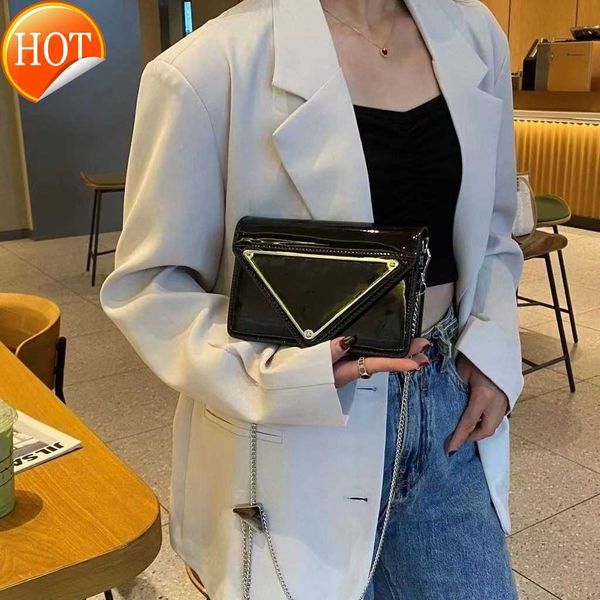 

women's luxury designer shoulder bags tote new fashion triangle cross-body single bag delicate chain small square envelope purse factor