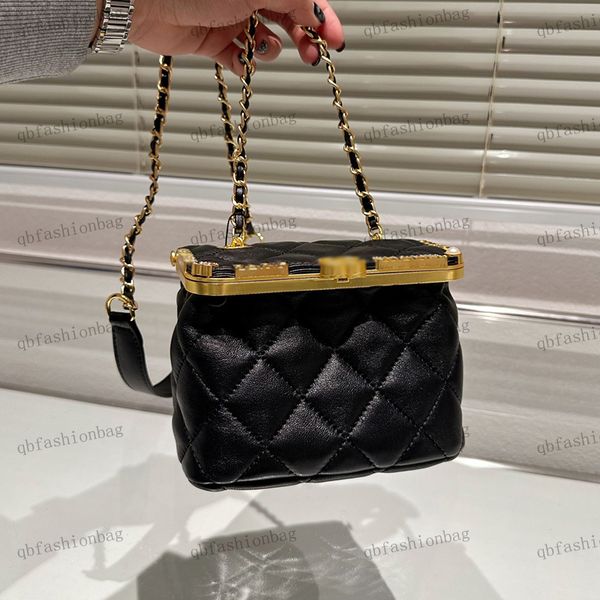 

classic designer mini makeup bag leather diamond fine hardware metal clasp matelasse chain handbag crossbody bags lipstick cosmetics and coi