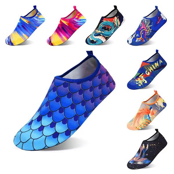 

wholesale of new outdoor hiking, wading, swimming shoes, men's and women's fitness, outdoor beach casual shoes