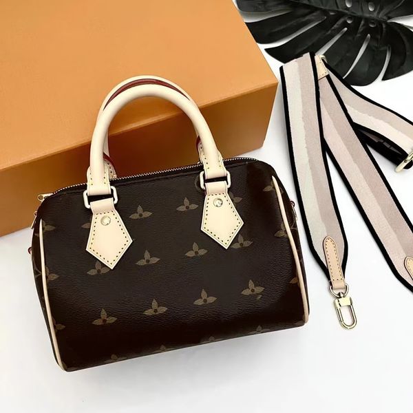 

travel pochette m81085 nano speedy underarm clutch bags women duffle organizer men luxurys designer envelope cross body handbag weekend shou