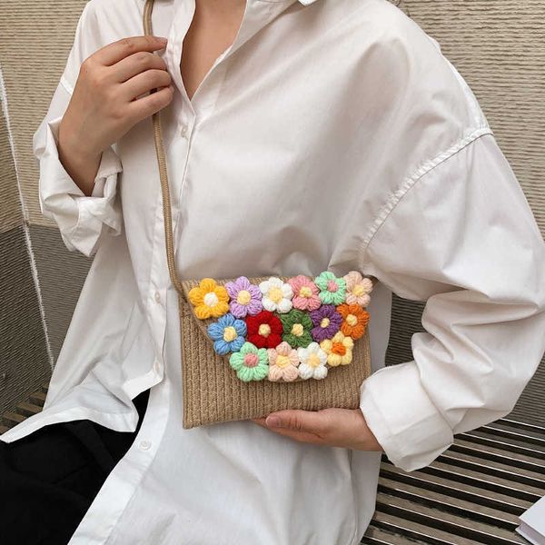 

cute girl flower woven bag female new envelope bag small fresh small square bag straw woven bag crossbody bag