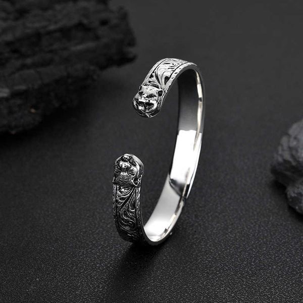 

sterling silver double tiger head personalized fashion versatile bracelet, Black