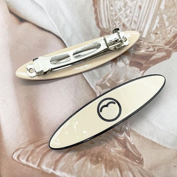 

luxury brand designer hair clips barrettes high end fashion letter c designer hairpin popular brand headwear new high-end fine design hair c, Golden;silver