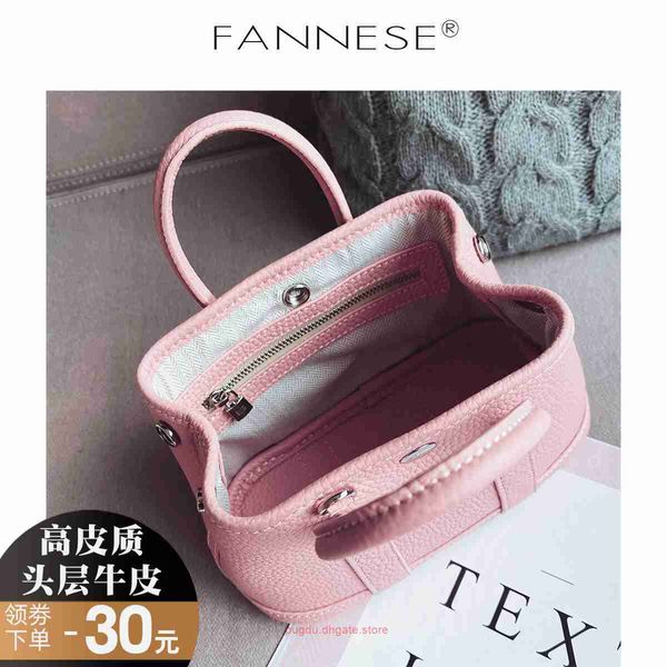 

factory outlet wholesale h home party garden tote bags for sale 2023 summer new fashion mini garden bag small womens genuine leather layer c