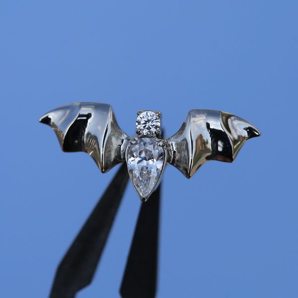 

navel bell button rings astm 36 labret stud helix piercing jewelry internal threaded bat cz earring cartilage piercings 230628, Silver