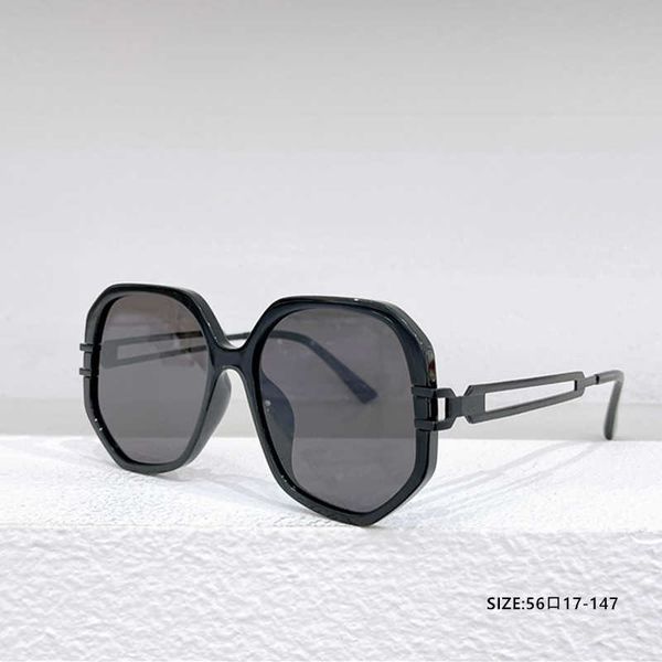 

new designer women's oversized square sunglasses gradual metal frame brand designer women's sunglasses uv400 women's sunglass, White;black