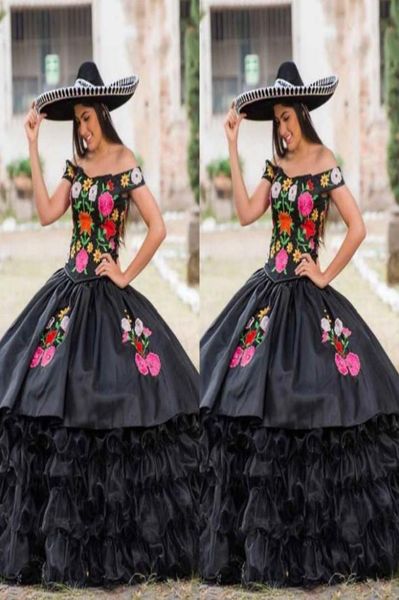 

2022 vintage black quinceanera dresses charro mexican embroidered ruffles satin organza off shoulder ball gown formal evening dres9867918, Blue;red