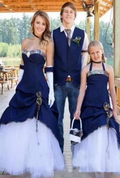 

2019 new cowboy camo wedding dresses sweetheart pleats corset back a line floor length vintage garden country bride gowns qc13645778702, White