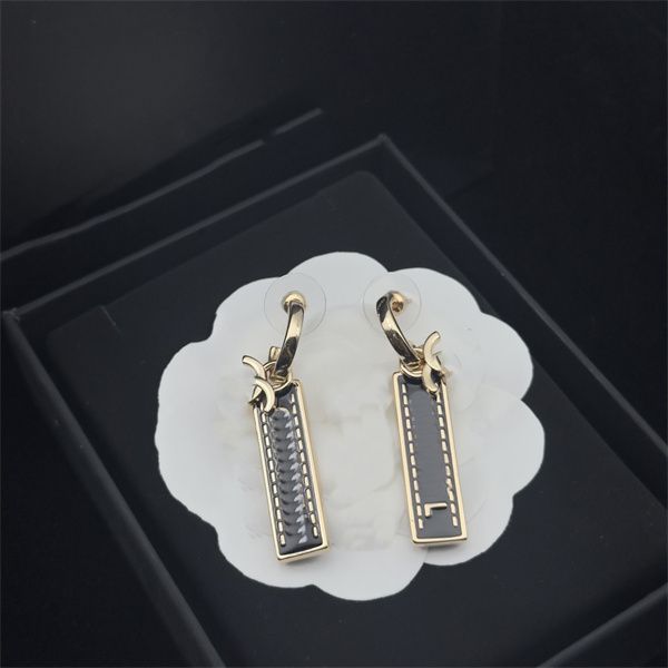 

stud earrings ccity woman luxury designer earring multi colors c letter jewelry women gold earing 6023, Golden;silver