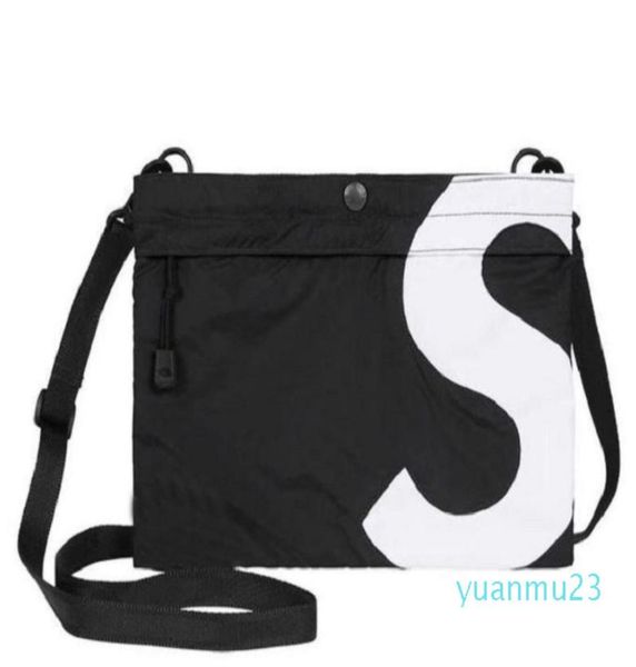 

2022shoulder bag messenger outdoor backpack schoolbag fanny pack fashion travel bucket handbag waist bags4365306