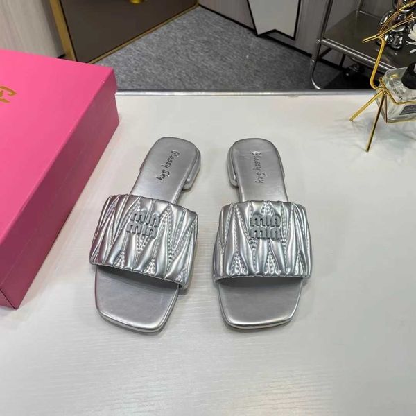 

family's mius sandals beach designer shoes women slide same style flat bottom slippers 2023 summer new fairy for wear kbu2