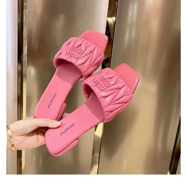 

summer mius designer beach shoes sandals women slide fashion square flat bottom wearing slippers for 2023 new oe4m