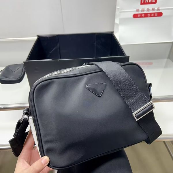 

luxury designer handbag nylon messenger bag classic three piece suit shoulder wallet fashion retro messenger wholesale price male camera bag