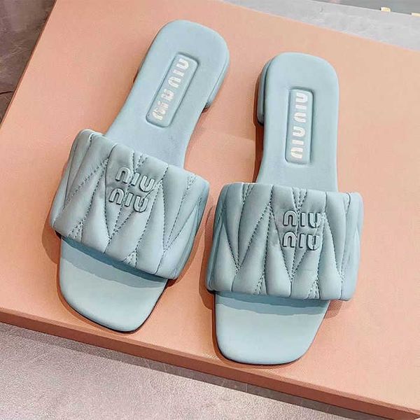 

beach shoes women slide designer sandals sheepskin mius slippers women's summer pleated flat bottomed vacation square sandal 8179
