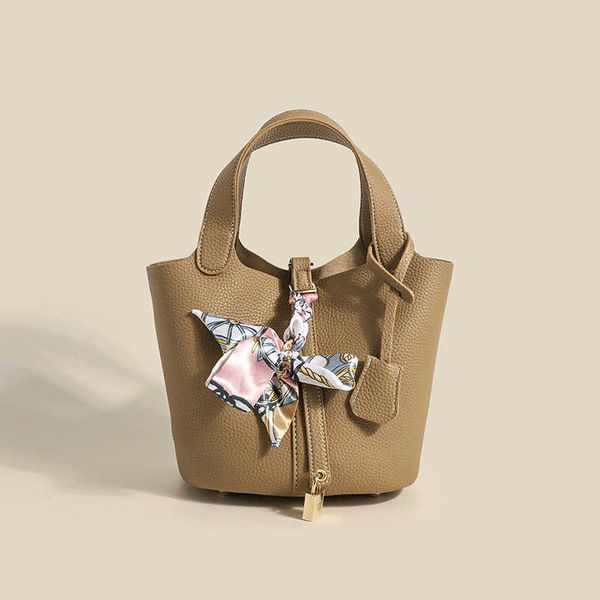 

new fashion women's bag litchi pattern casual portable water bucket bag solid color vegetable basket bag silk scarf hanger handbag