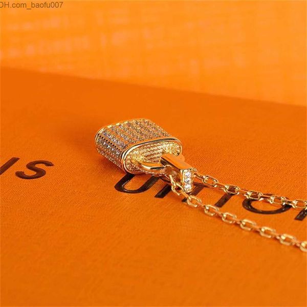 

pendant necklaces fashion 925 silver sterling fine brand necklace jewelry for women luxury letter pendant wedding gift 18k titanium z230629