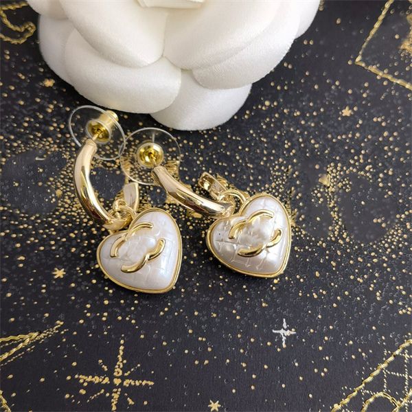 

latest earrings ccity designer luxury stud women jewelry gold earring high-qualit heart-shaped woman ear ohrring 08, Golden;silver