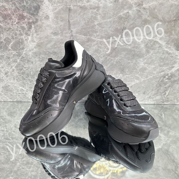 

2023 luxury designer sneaker men women reflective casual shoes genuine leather sneakers party calfskin quality shoes, Black