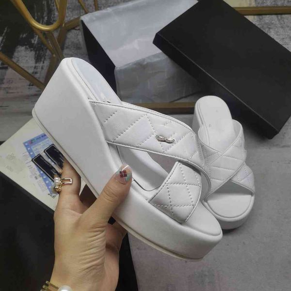 

designer heels sandals luxury letter leather ccity plarform slides channel slipper heel flip flops dfgc, Black