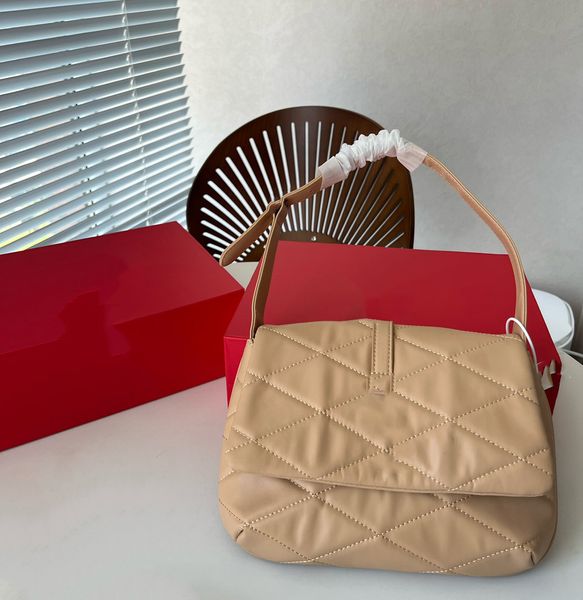 

tote purse axillary bags women woven shoulder handbags designers duehesse tote bag with high-capacity letter elements