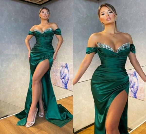

2022 dark green offtheshoulder prom dresses sleeveless satin floorlength evening dresses with ruffles b05136725309, Black