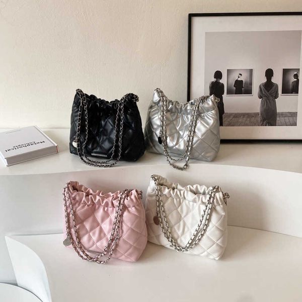 

version of fashionable and popular underarm bag for women's summer new lingge chain bag texture single shoulder bucket bag