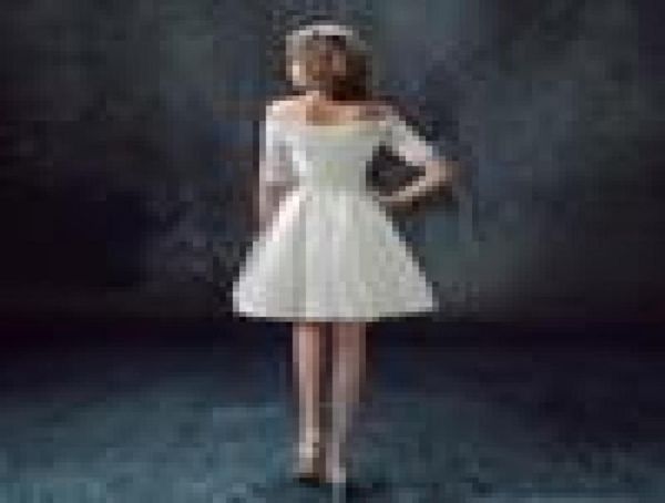 

2021 bateau aline wedding dress short lace satin ruffle back laceup morden homecoming cocktail dress3307507, Red