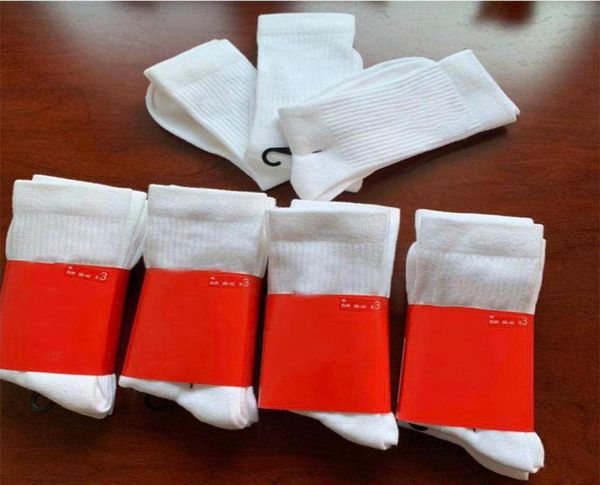 

embroidery classic socks women and men socking letter breathable cotton whole basketball football sports sock7275410, Black