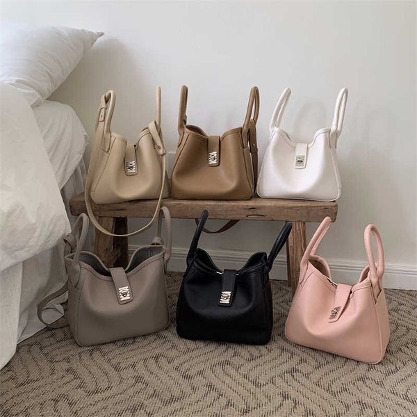 

new vegetable basket handheld women's bag south korea advanced large capacity versatile handheld skew straddle mother water bucket bag