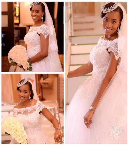 

romantic ball gown lace wedding dress with small flowers off the shoulder africa bridal dresses luxury vestido de noivas robe de m3634967, White