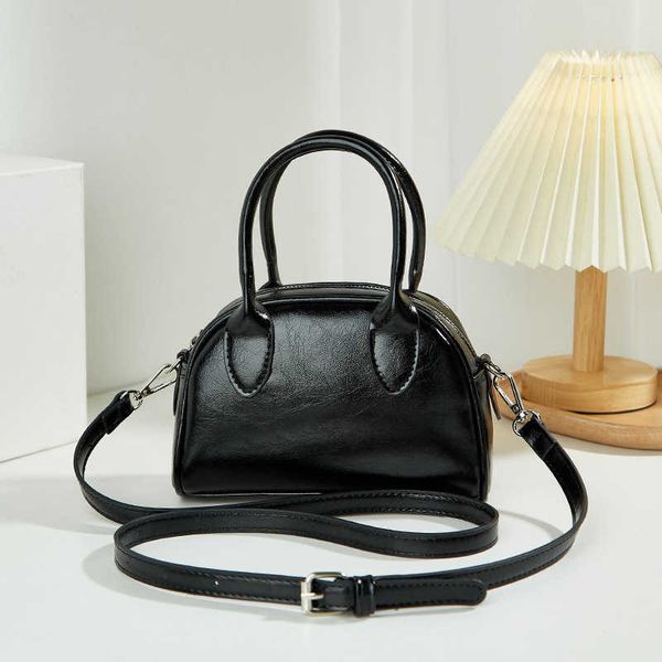 

ins new niche design boston bag women's simple and versatile handbag cross-body small square bag