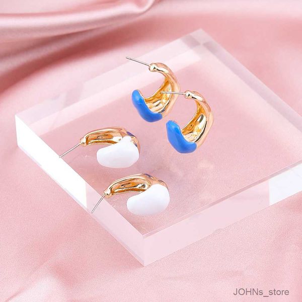 

stud lady personalized creative earrings c-shape geometry beautiful women's stud earrings fashion girl gift r230630, Golden;silver