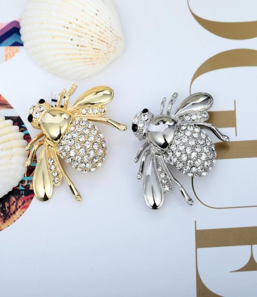 

europe and the united states personalized animal jewelry cute bee brooch rhinestone brooch suit collar pin long skirt cardigan orn1061668, Gray