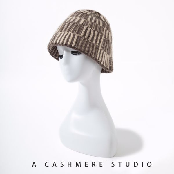 

striped 2023 new fashion casual women's autumn and winter new high-end boutique cashmere cap, White;black