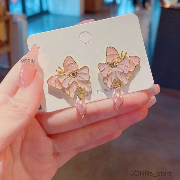 

stud light luxury pearl butterfly versatile advanced design stud earring for women fashion earring birthday party jewelry gift r230630, Golden;silver