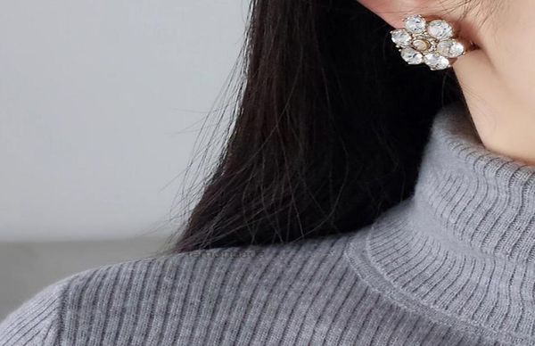 

shiny rhinestone charm earrings elegant letter designer stud classic valentines gifts wedding fashion ornaments women earring acce4116306, Golden